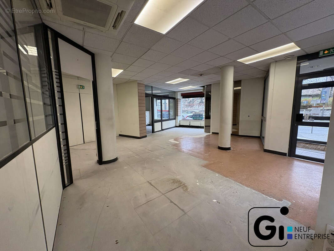 Commerce à CHAMBERY