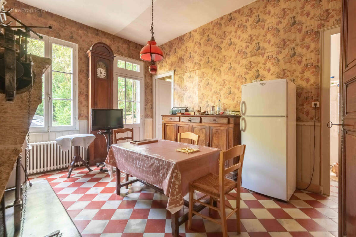 Maison à QUINSAC