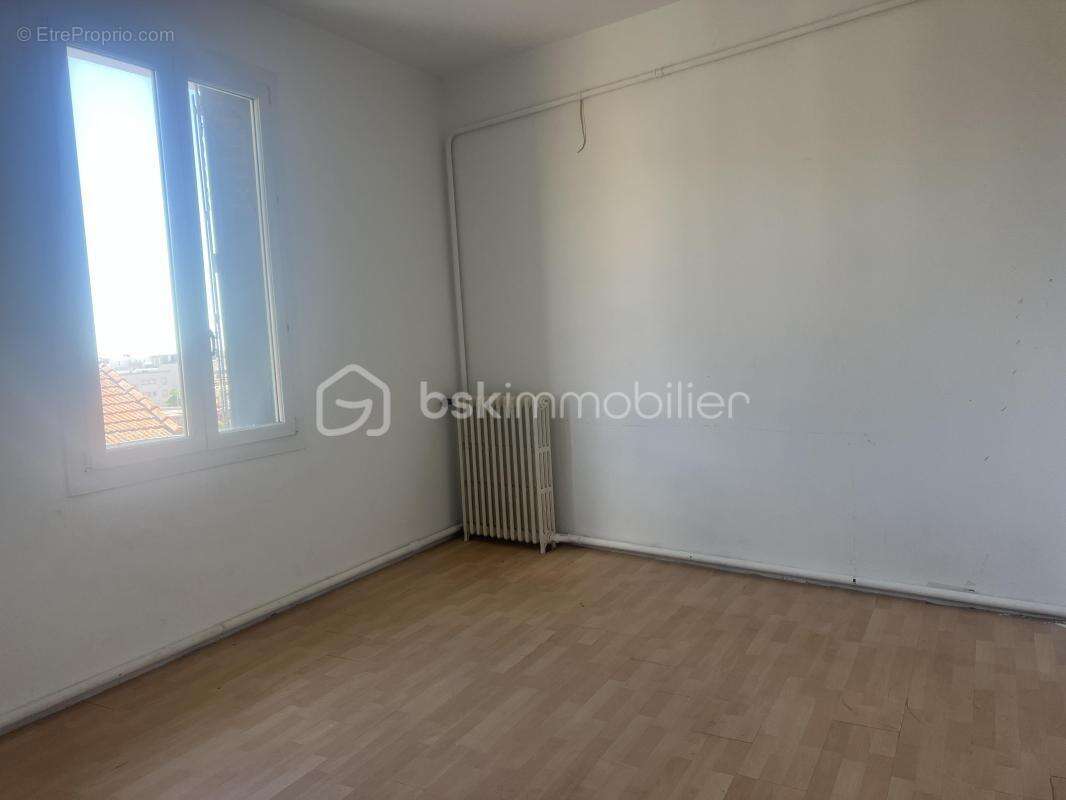 Appartement à BEZIERS