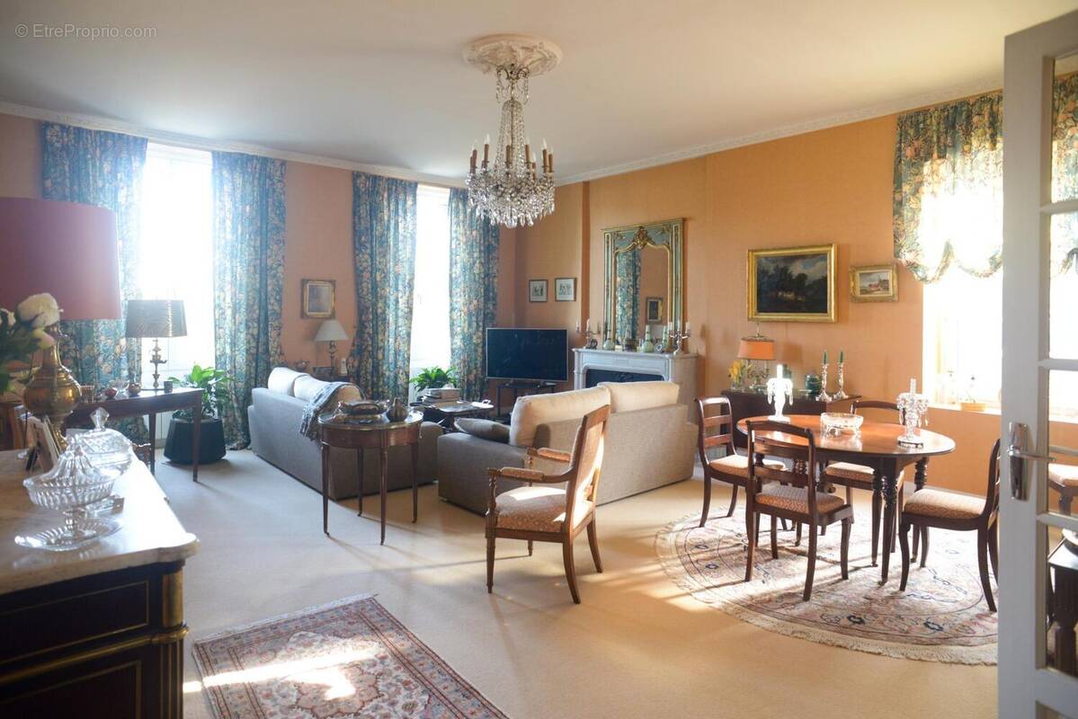 Photo 1 - Appartement à CHATELLERAULT