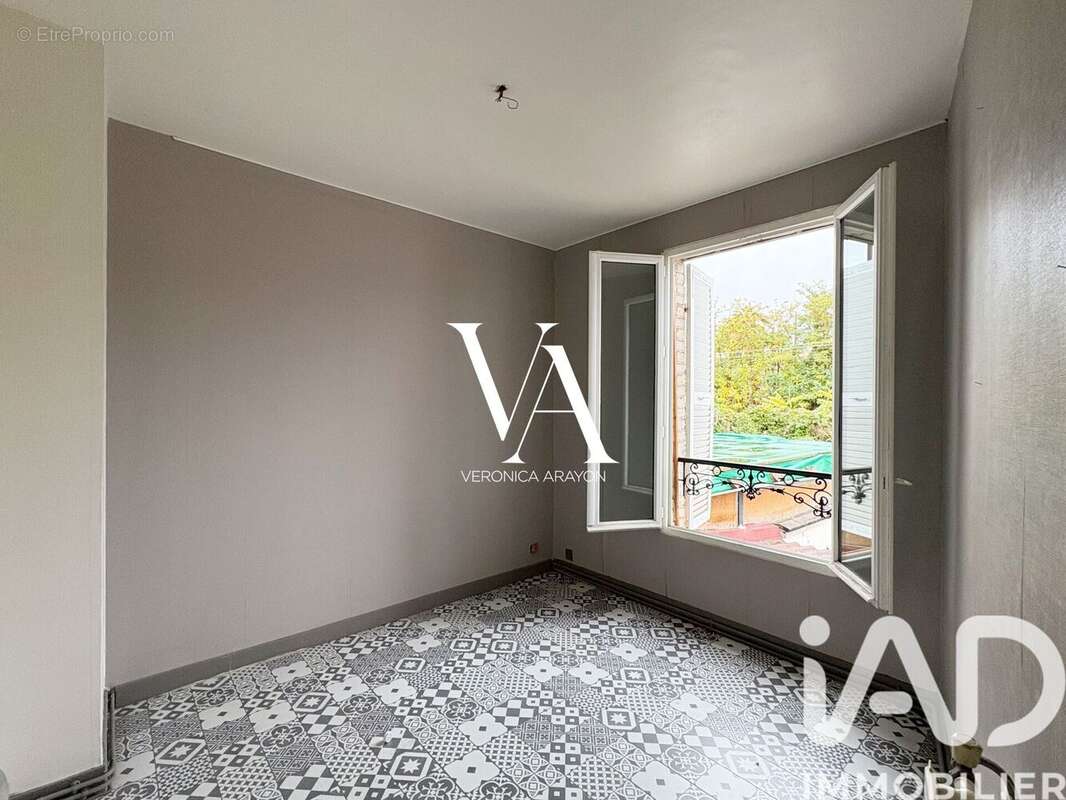 Photo 9 - Maison à EPINAY-SUR-SEINE