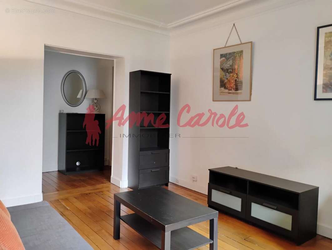 Appartement à PARIS-14E