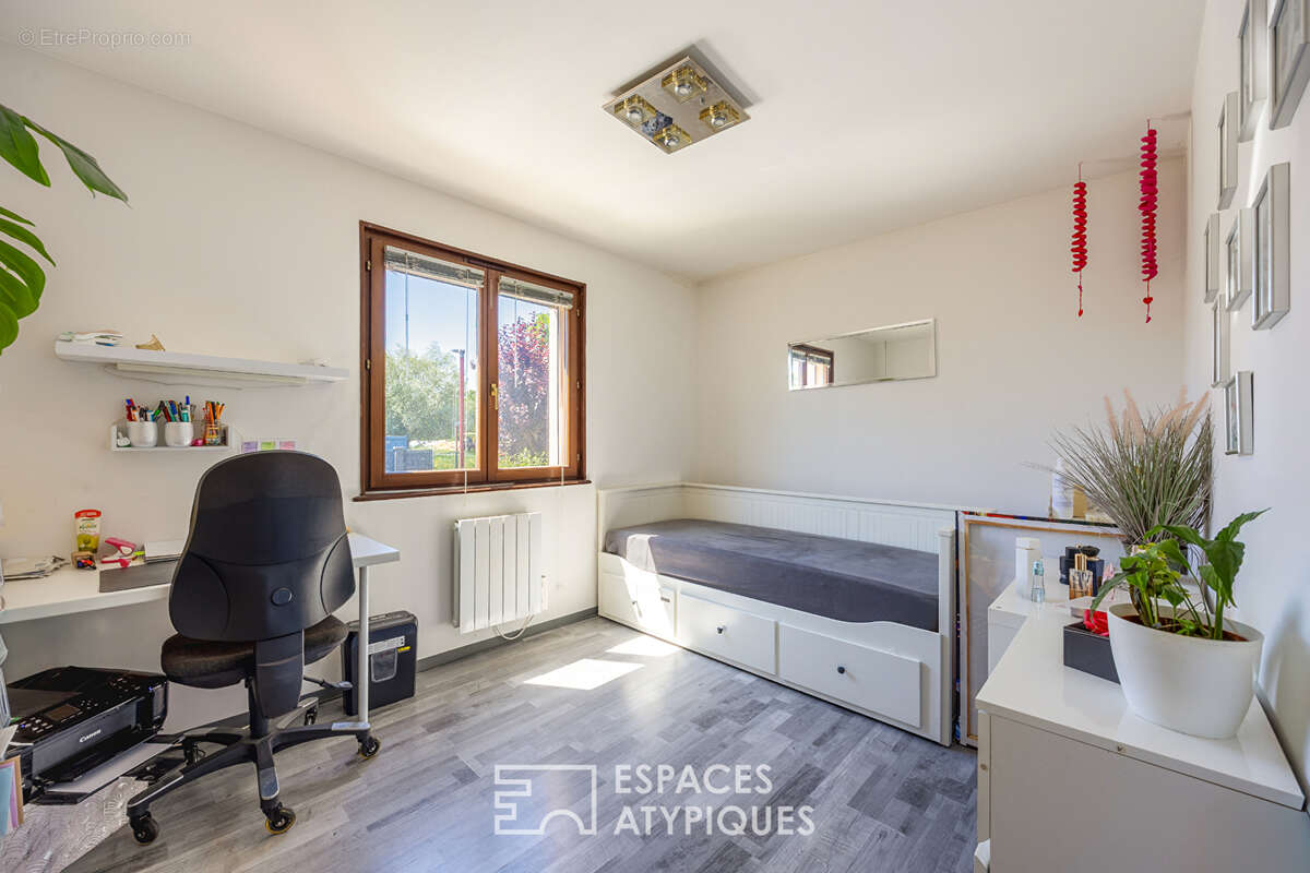 Maison familiale avec jardin arboré - photo 8