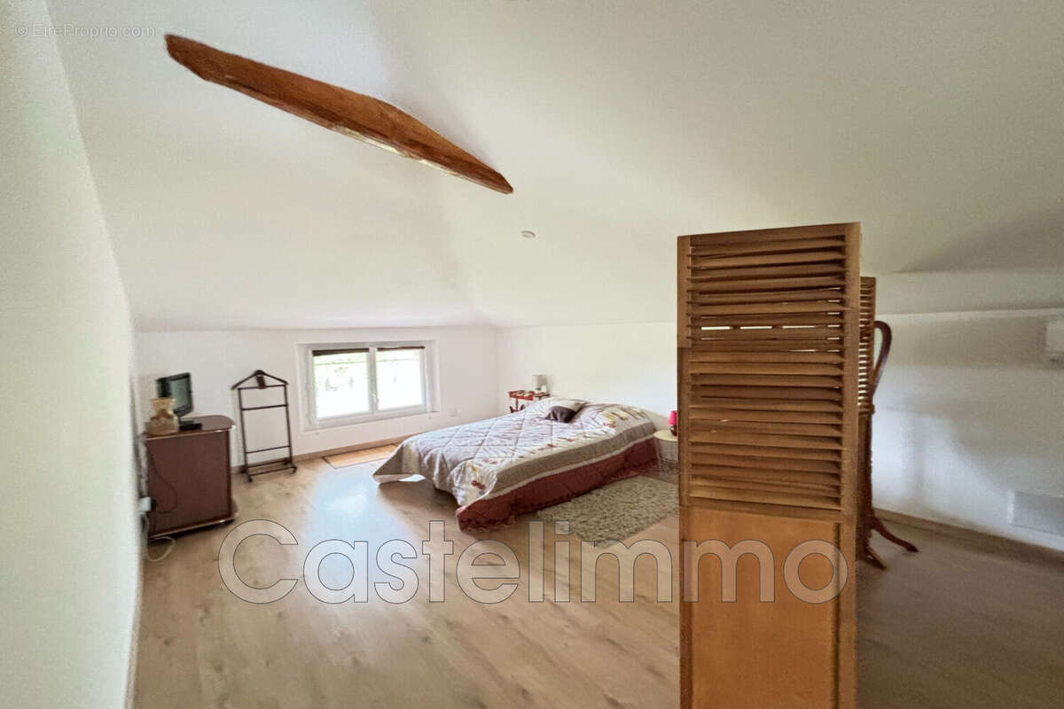 Maison à CASTELSARRASIN