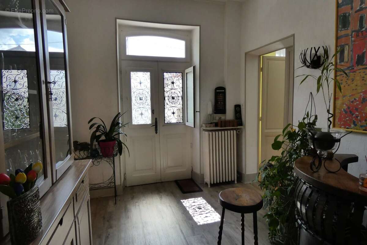 Le creusot - proche quartier foch -belle propriete - photo 3