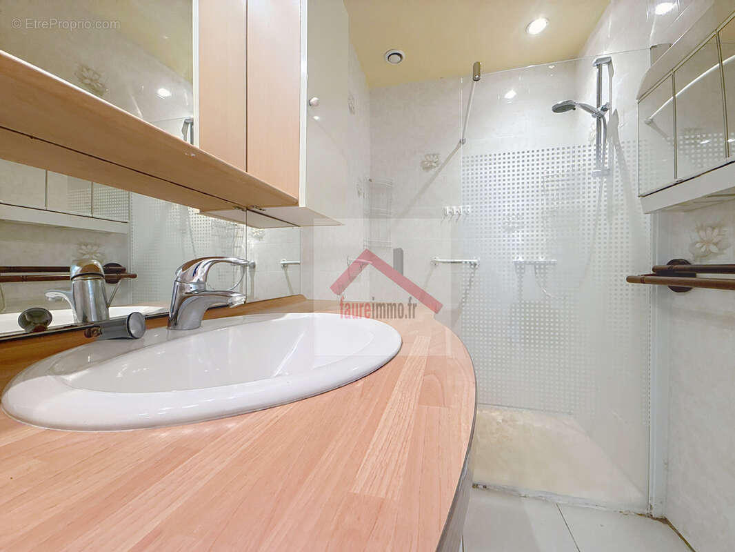 Maison à PERPEZAC-LE-NOIR