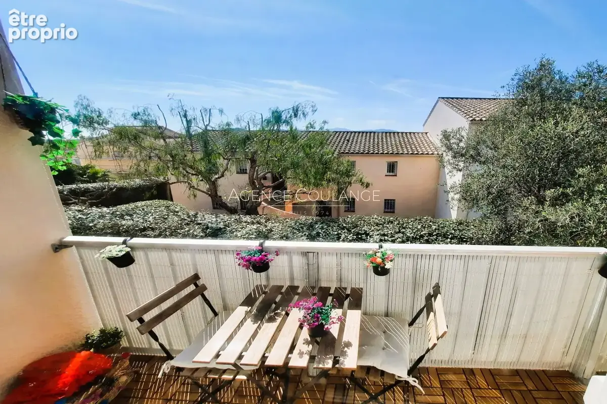 Appartement 31 m² à Six-Fours-Les-Plages  - photo 3