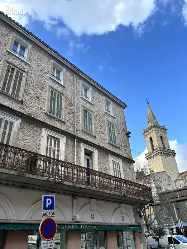 Appartement 1 pièce 27 m² · à Draguignan · 27 m² · 55 990 €