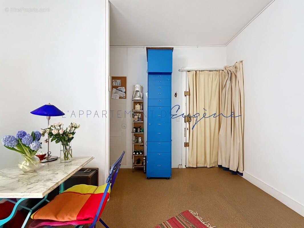 Appartement à PARIS-18E