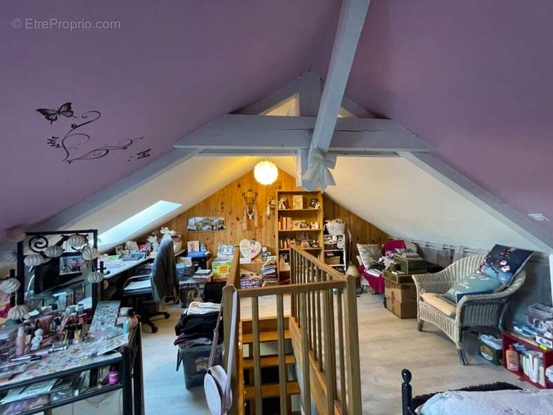 Maison à MONTAIGUT-LE-BLANC