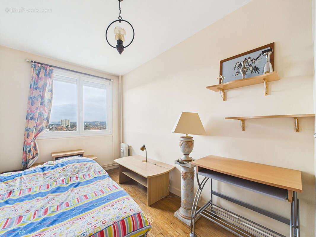 Appartement à SOTTEVILLE-LES-ROUEN