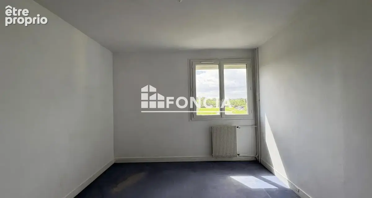 CHARTRES BAS-BOURGS – Appartement 3P avec vue sur la cathédrale, à personnaliser ! - photo 11