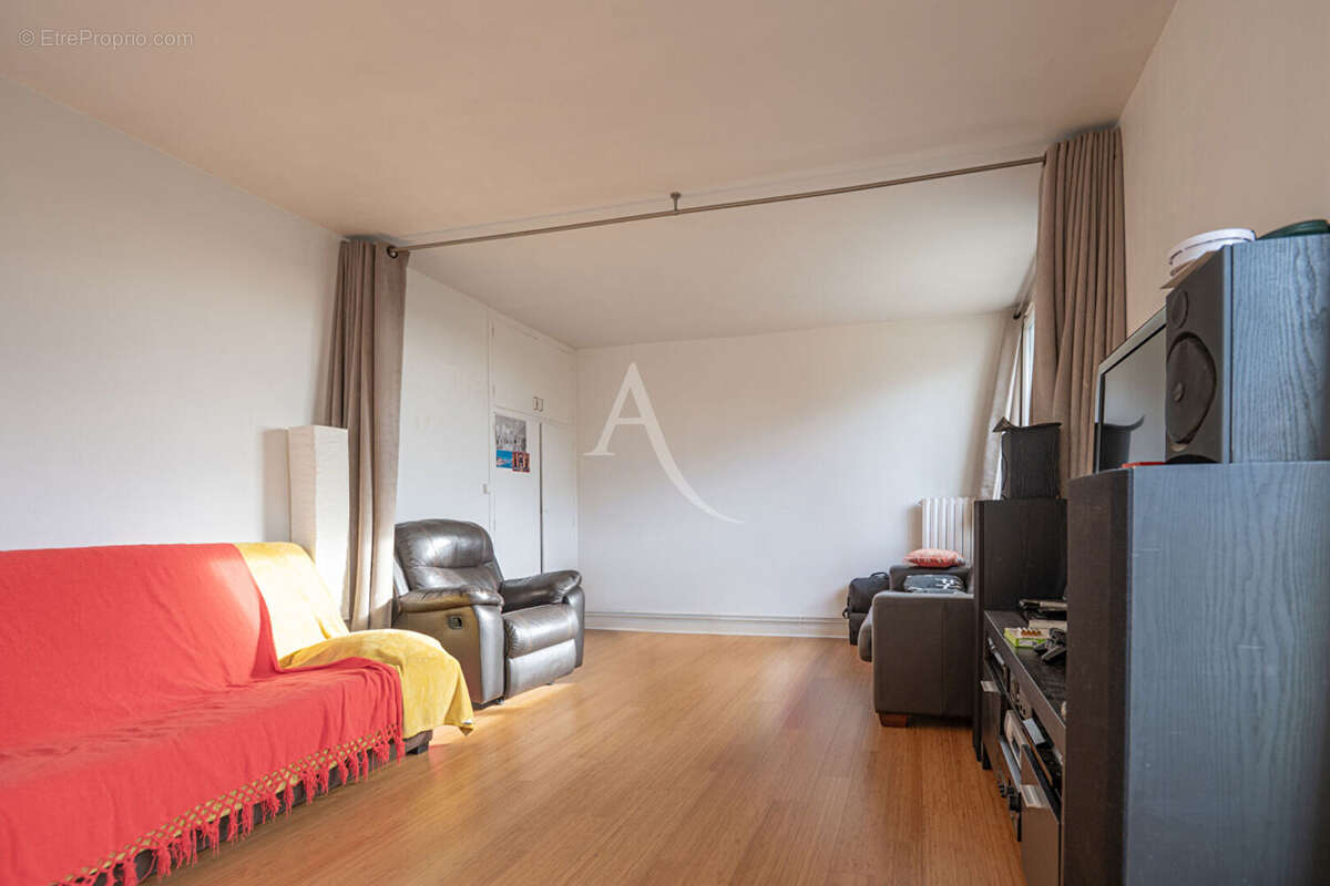 Appartement à THORIGNY-SUR-MARNE