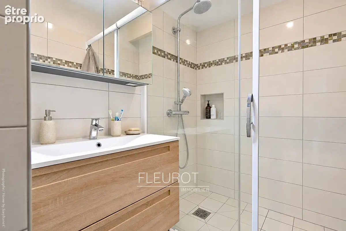 Appartement 3 pièces 67 m² à vendre à La Ciotat (13600) - photo 8