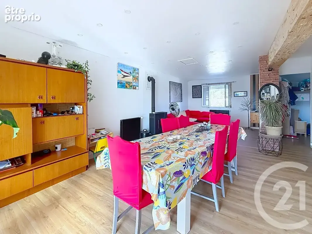 Maison 5 pièces 120 m² à vendre à Sireuil (16440) - photo 5