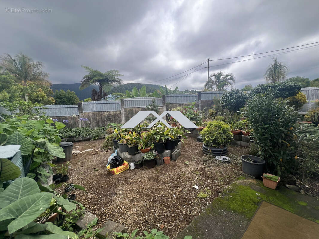 Maison à SAINT-JOSEPH