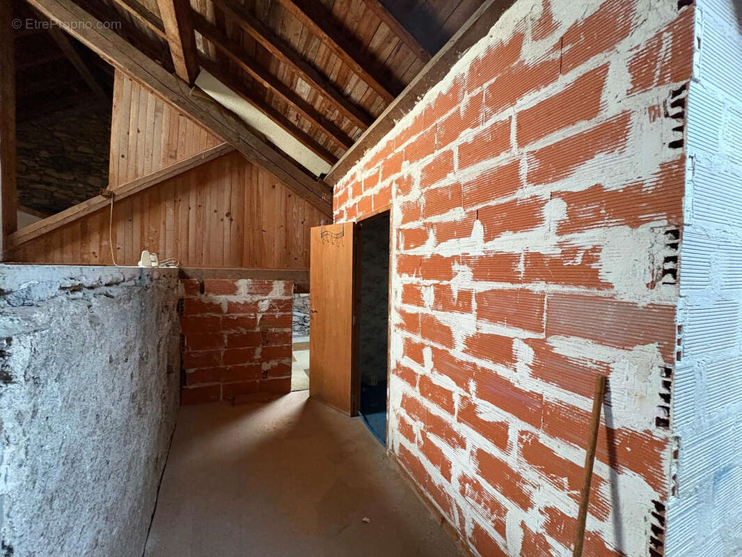 Maison à LABASTIDE-ROUAIROUX