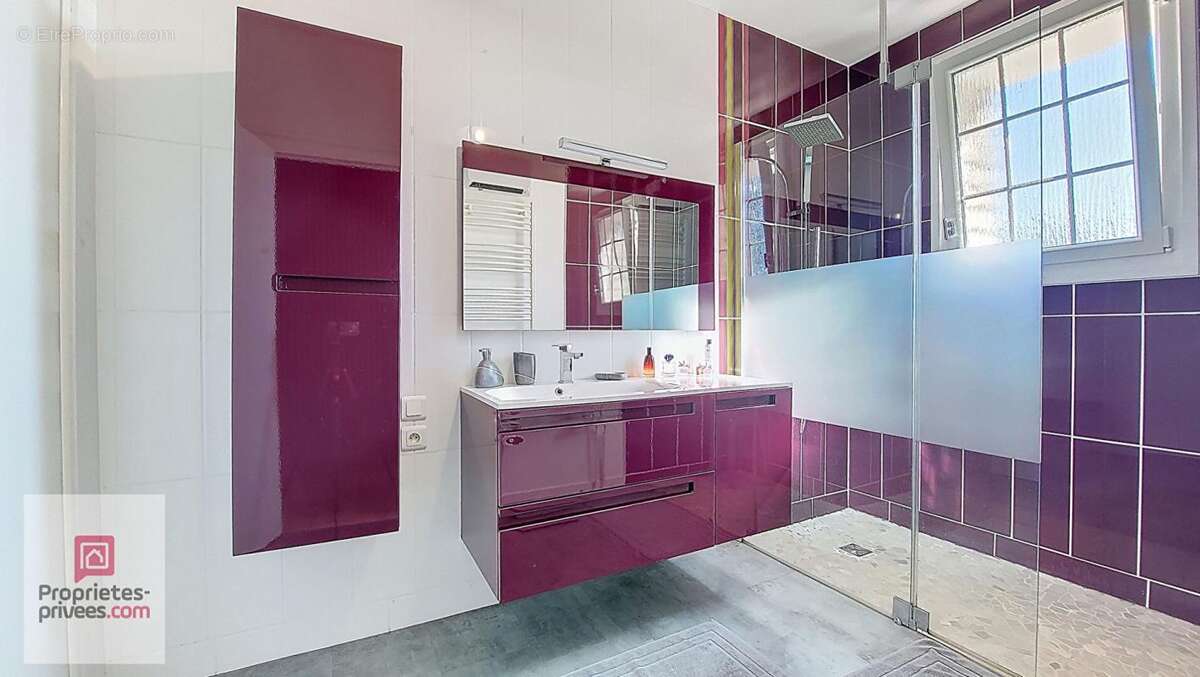 Maison à ROUFFIGNAC-SAINT-CERNIN-DE-REILHAC