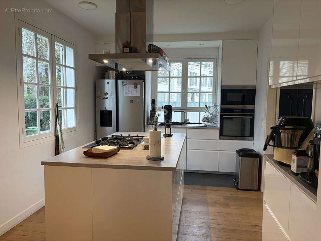 Maison à MAISONS-LAFFITTE