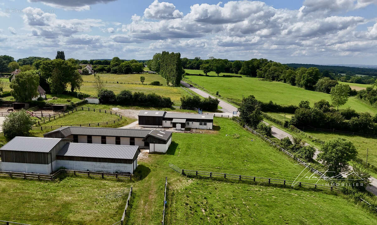 Maison à LE PIN-AU-HARAS