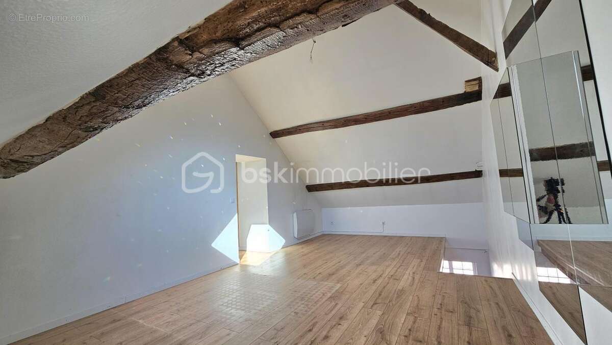 Maison à QUINCY-VOISINS