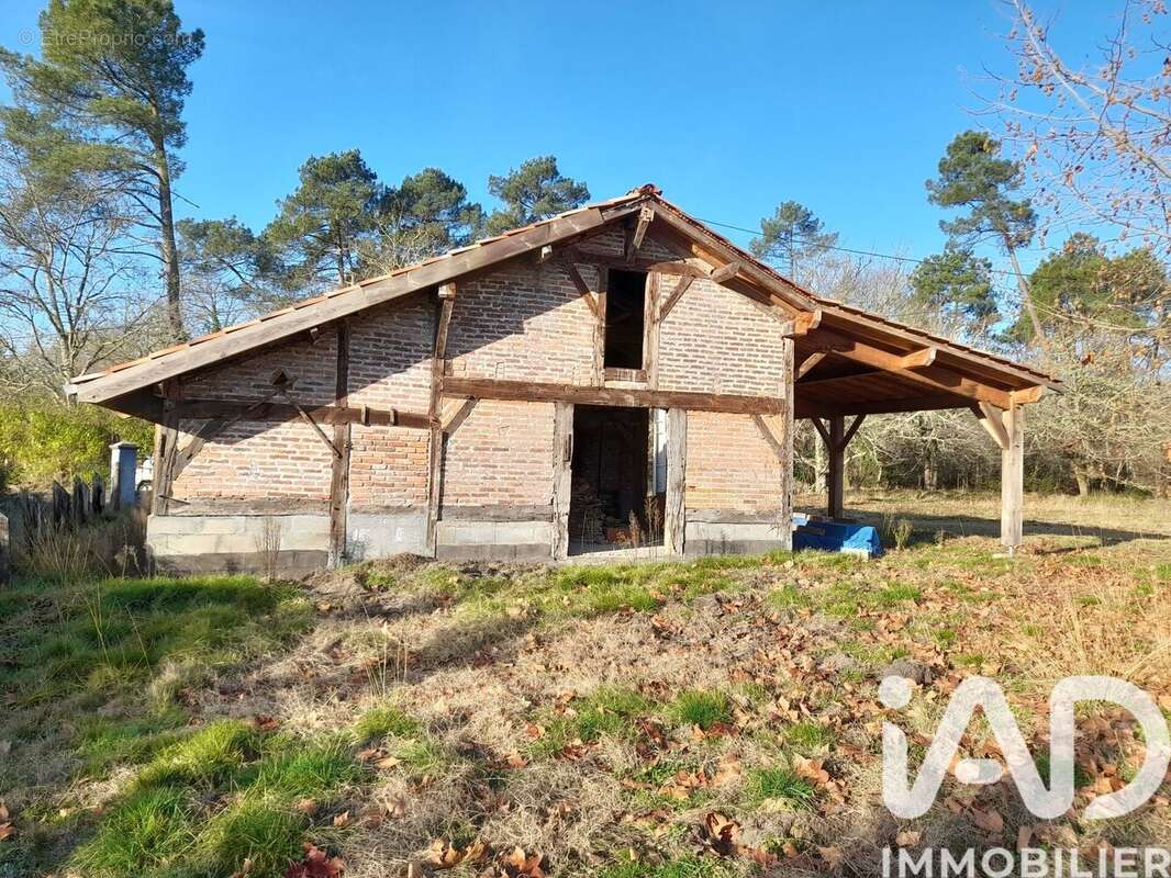 Photo 3 - Maison à ESCOURCE