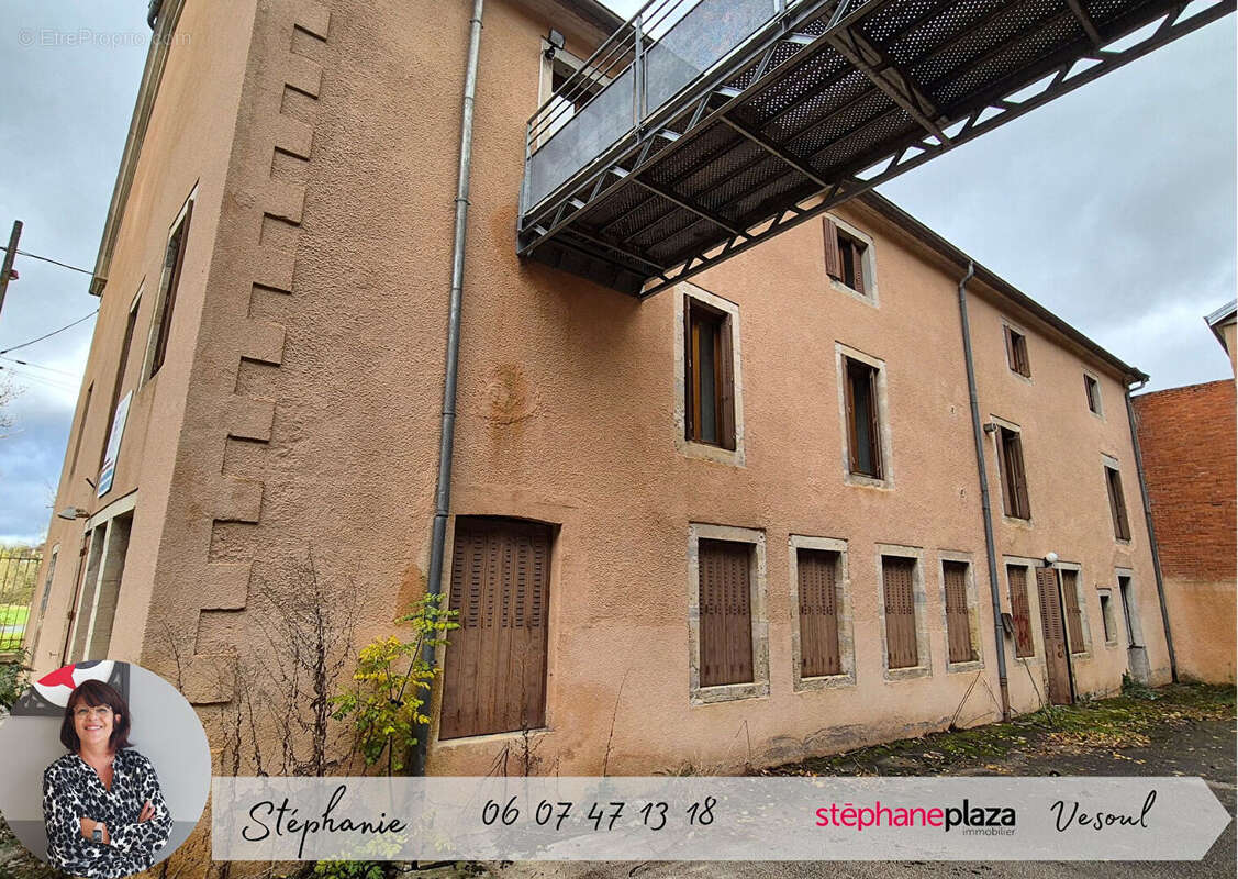 Appartement à PORT-SUR-SAONE