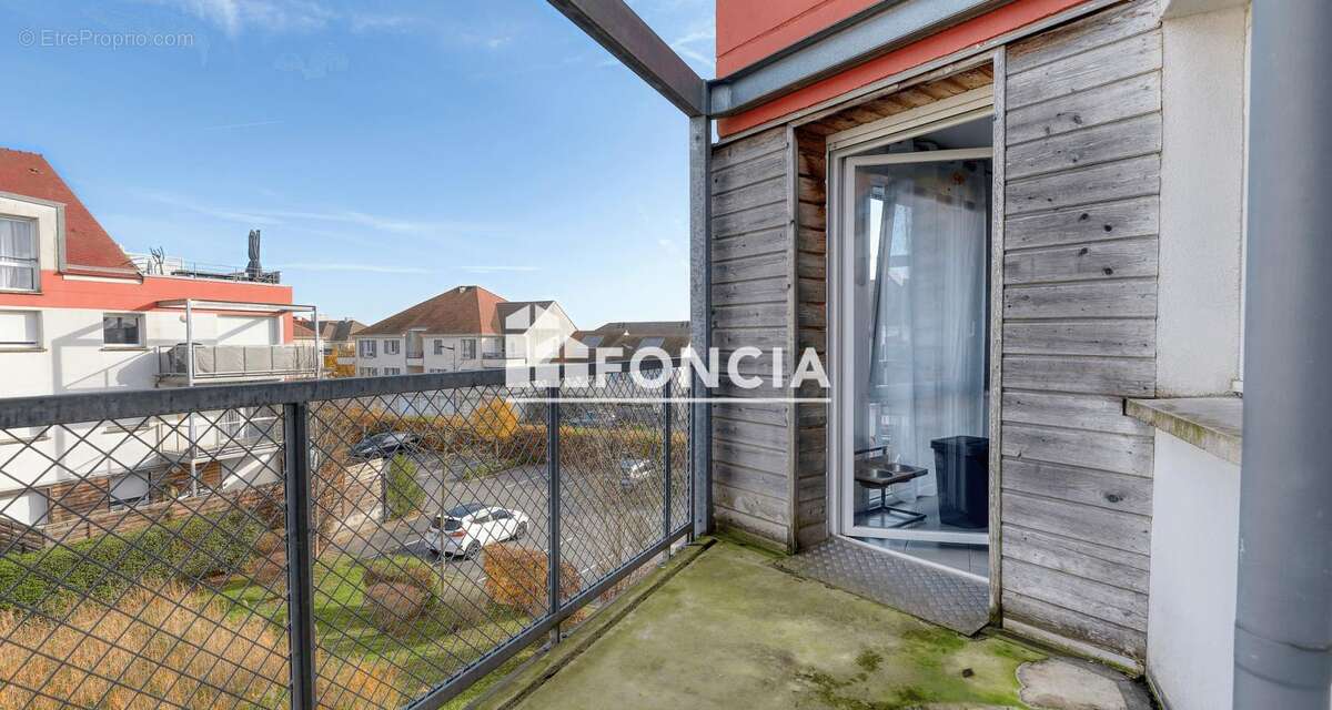 Appartement à SAINT-PIERRE-DU-PERRAY