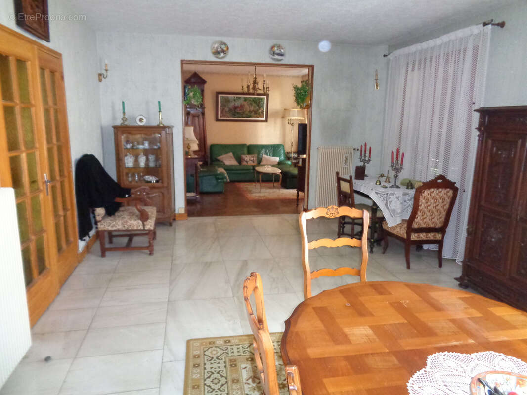 Maison à PREMERY