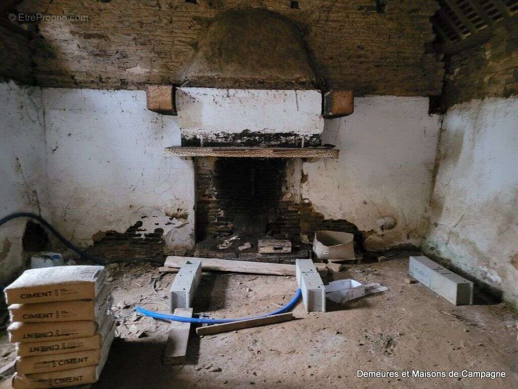 Maison à SAINT-HILAIRE-DU-HARCOUET