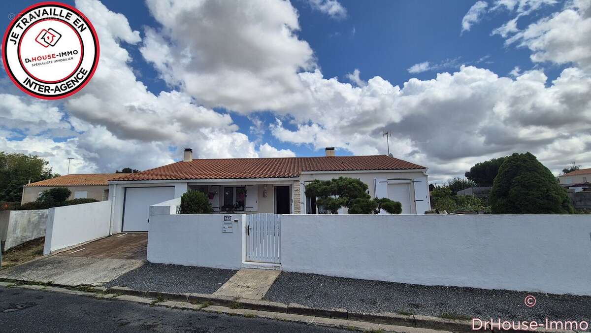 Maison à PUYRAVAULT