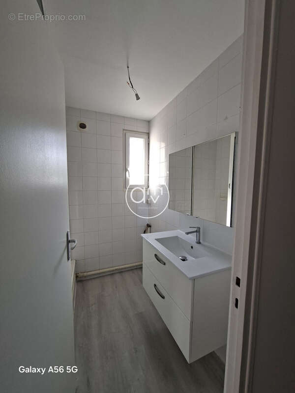 Appartement à LA VALETTE-DU-VAR