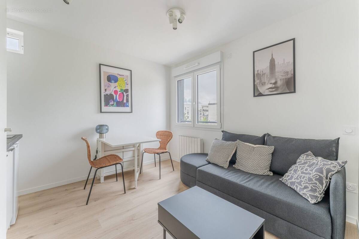 Appartement à PIERRE-BENITE