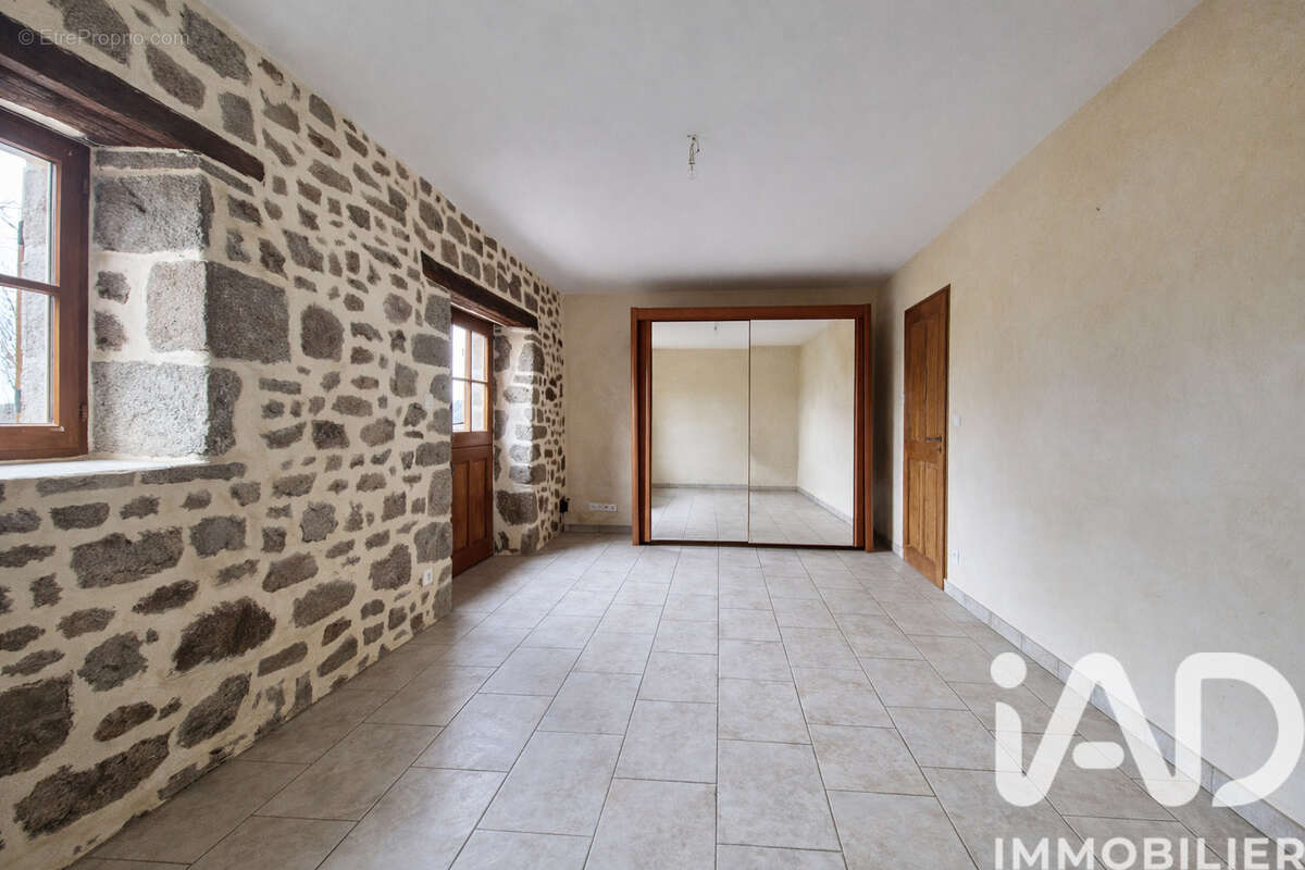 Photo 9 - Maison à GOUZON