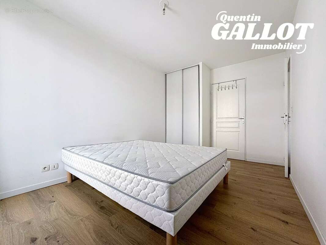 Lille Centre- Appartement T2 avec balcon - photo 6