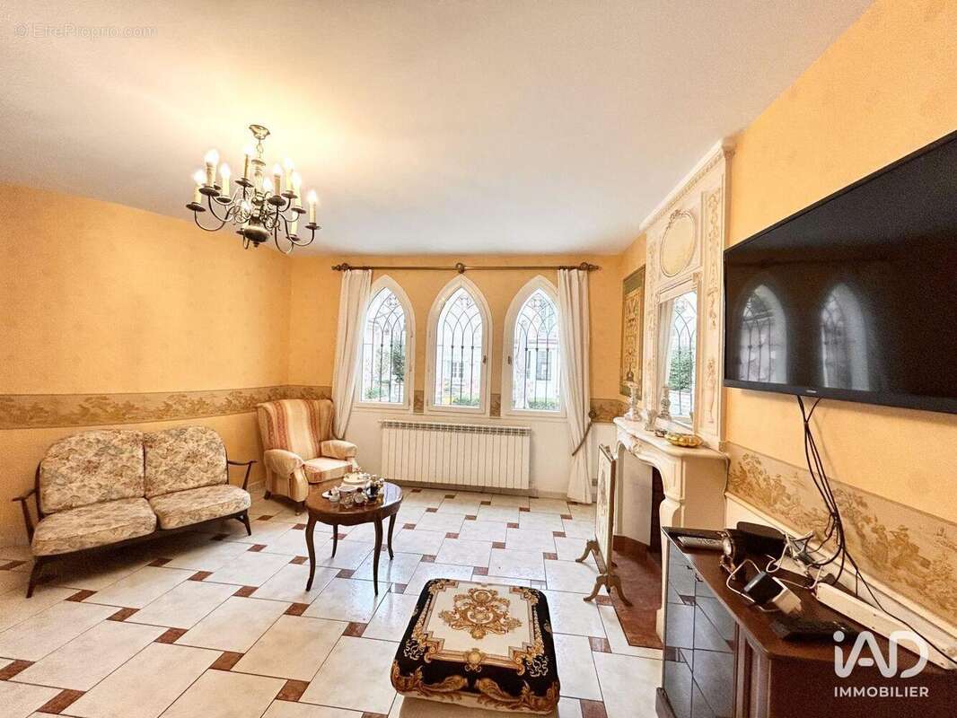 Photo 6 - Maison à VIRY-CHATILLON