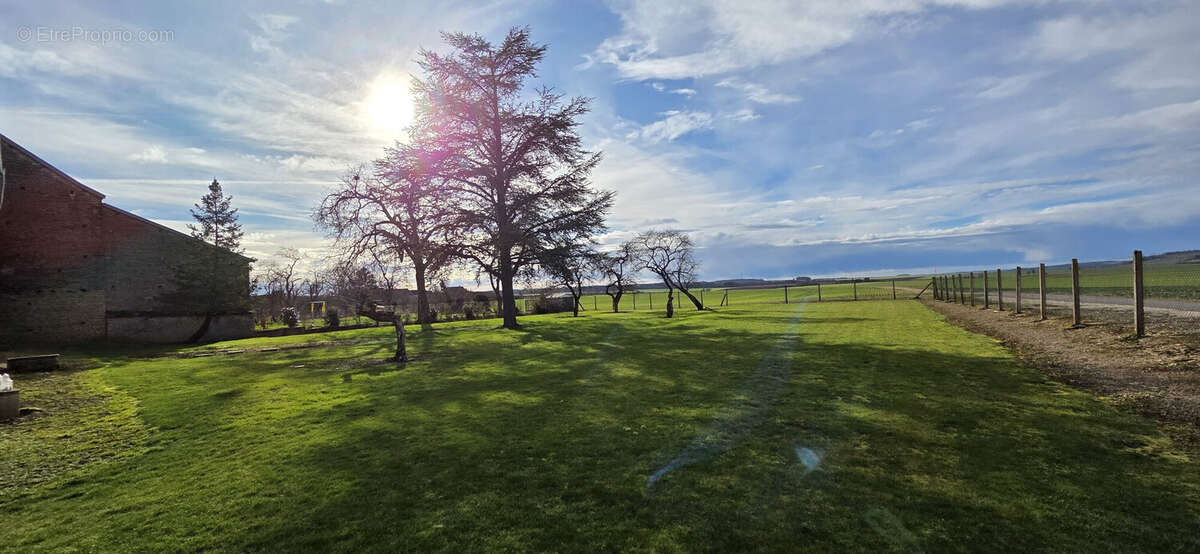 Maison à CHATILLON-SUR-SEINE