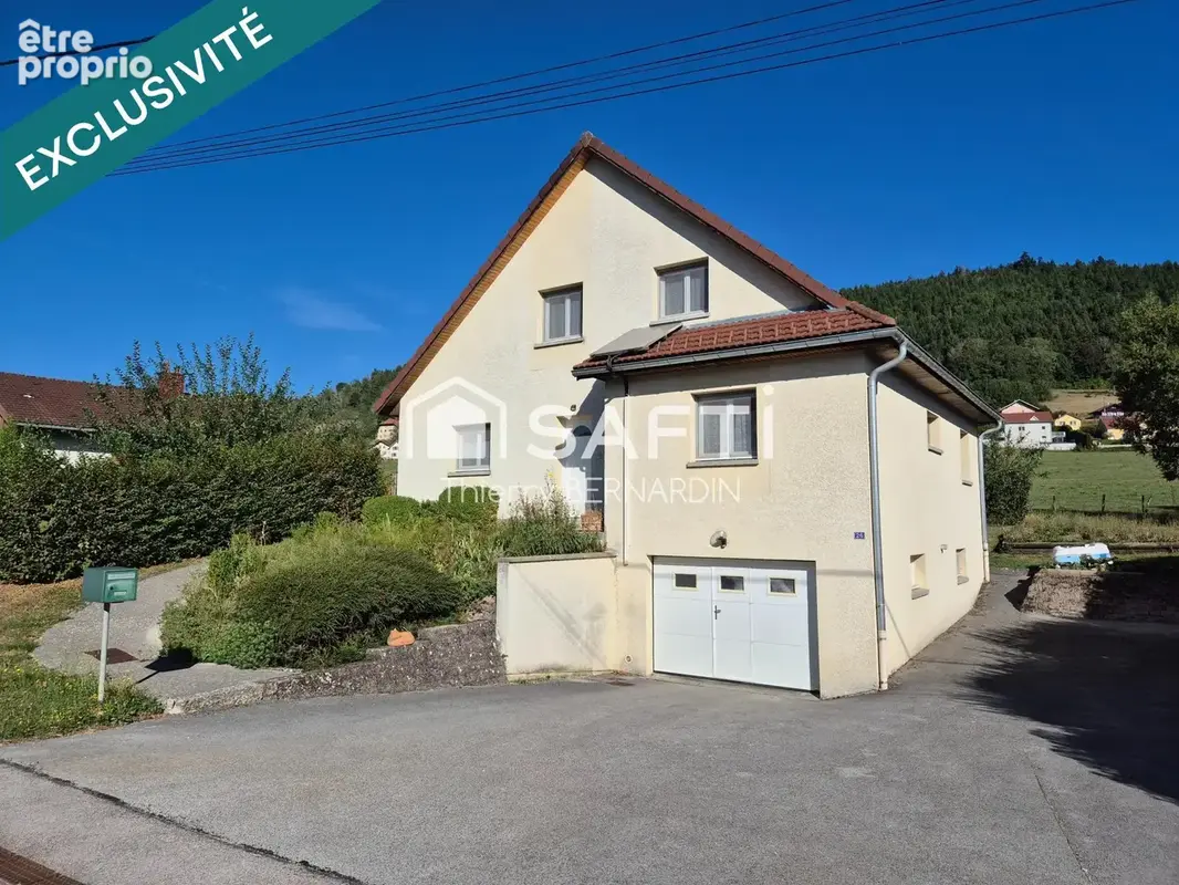 Photo 1 - Maison à LES FINS