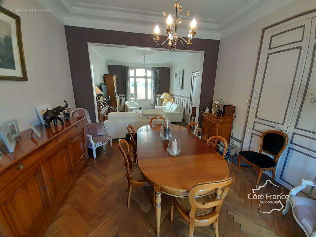 Maison à MARLE