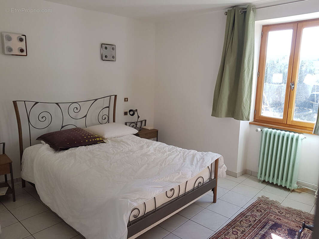 Maison à TRUCY-SUR-YONNE