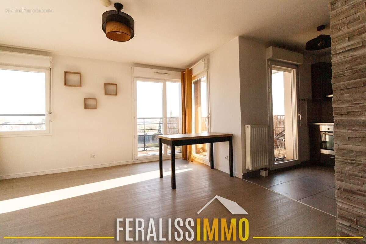 Appartement à ERAGNY