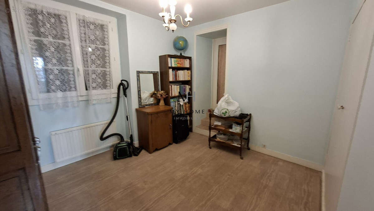 Maison 70 m² à Damigny  - photo 9