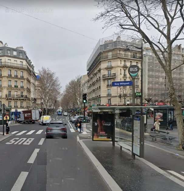 Commerce à PARIS-17E