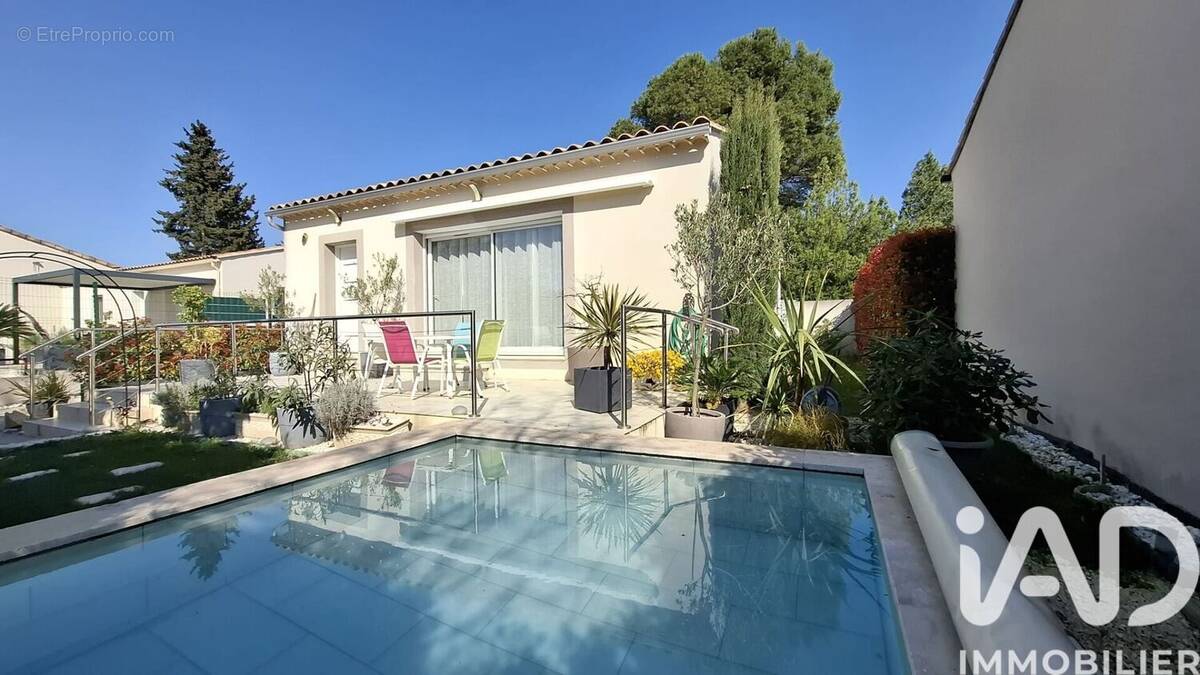 Photo 1 - Maison à CAUMONT-SUR-DURANCE