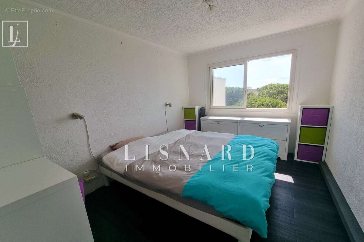 Appartement à VALLAURIS