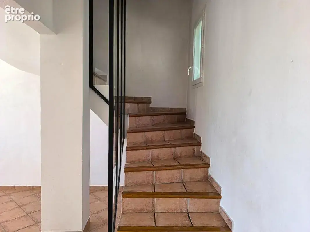 Le Plan-de-la-Tour : Maison 4 pièces avec jardin plein sud et garage,  à deux pas du village - photo 6