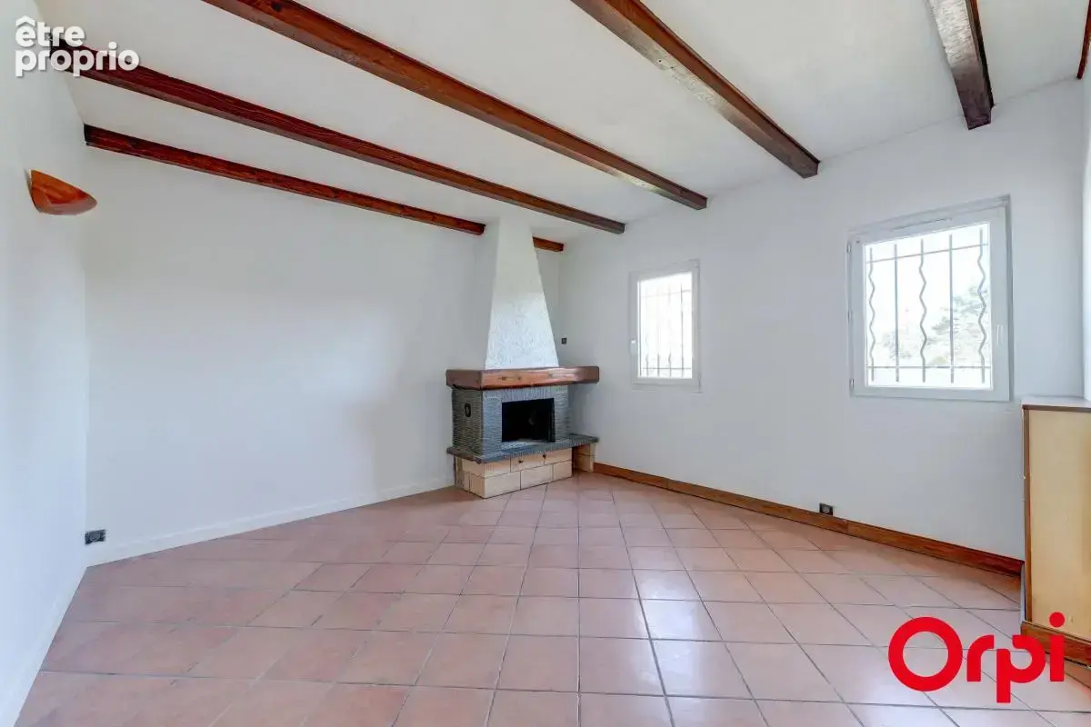 Maison au calme et proche de tout avec garage - photo 7