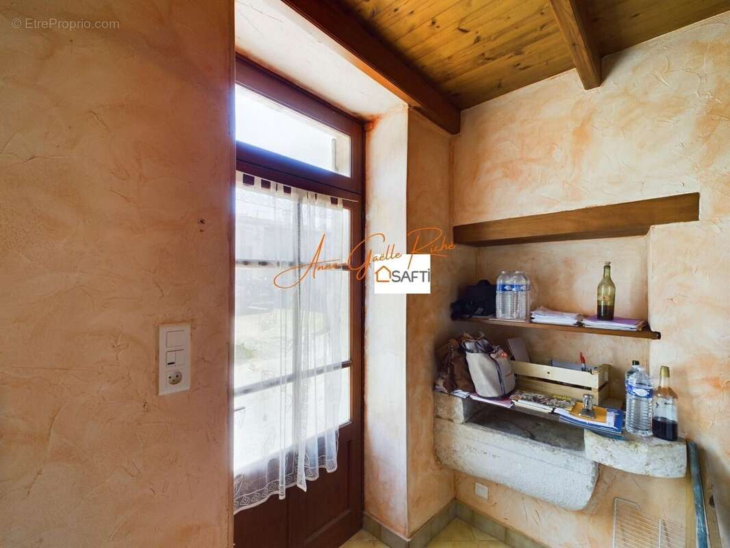 Photo 2 - Maison à PLASSAY