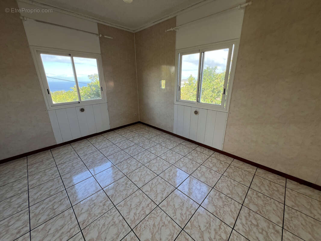 Maison à SAINT-JOSEPH