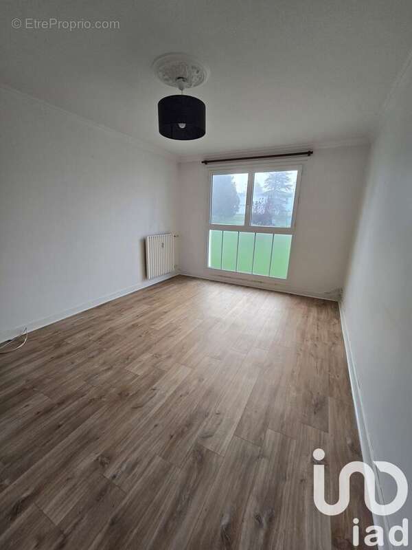 Photo 5 - Appartement à ETAMPES-SUR-MARNE